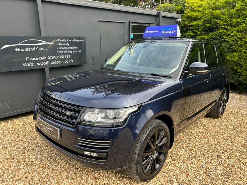 View LAND ROVER RANGE ROVER 3.0 TD V6 Vogue SE