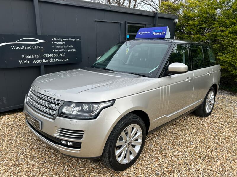 View LAND ROVER RANGE ROVER 3.0 TD V6 Vogue 