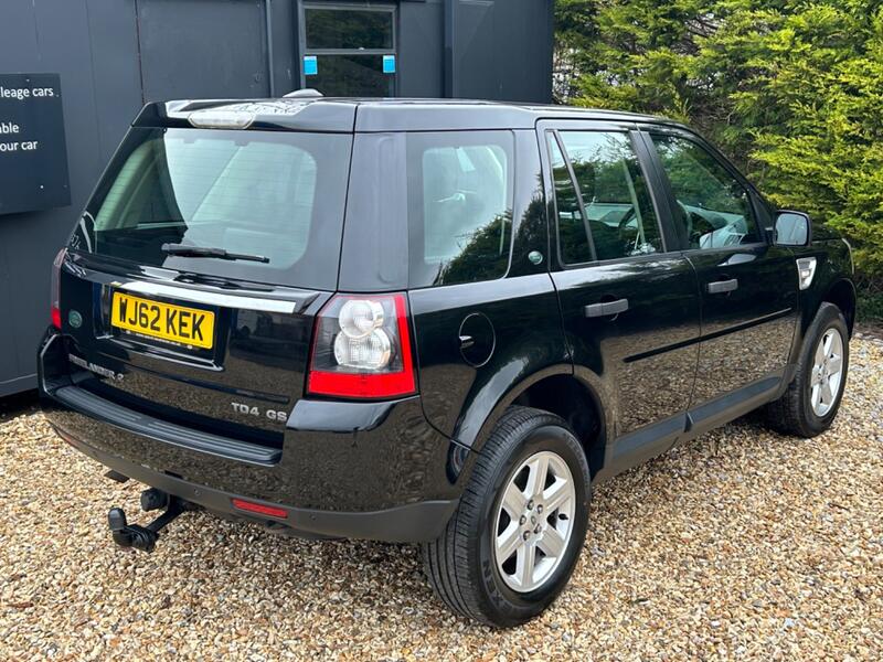 View LAND ROVER FREELANDER 2 2.2 TD4 GS 