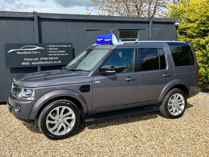 View LAND ROVER DISCOVERY 4 3.0 SD V6 Landmark