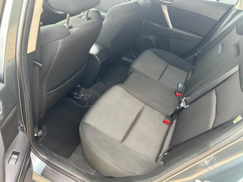MAZDA MAZDA3