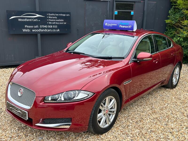 View JAGUAR XF 2.2 d Luxury