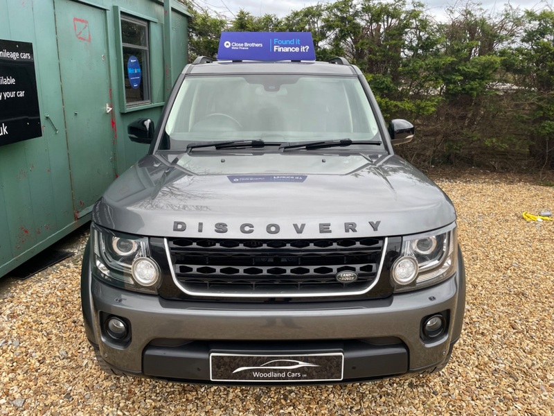 View LAND ROVER DISCOVERY 4 SDV6 HSE LUXURY, STUNNING SPECIFICATION