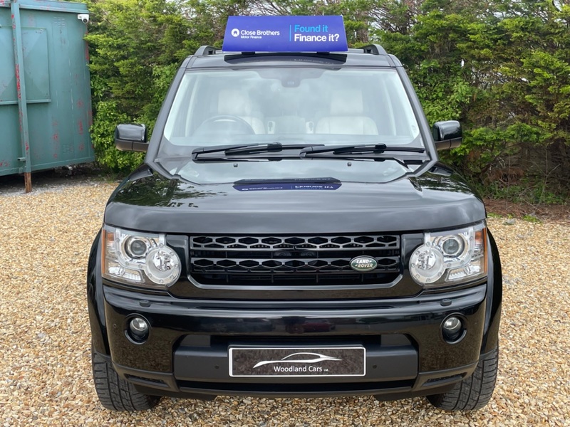 View LAND ROVER DISCOVERY SDV6 HSE LUXURY WITH JUST 60663 MILES