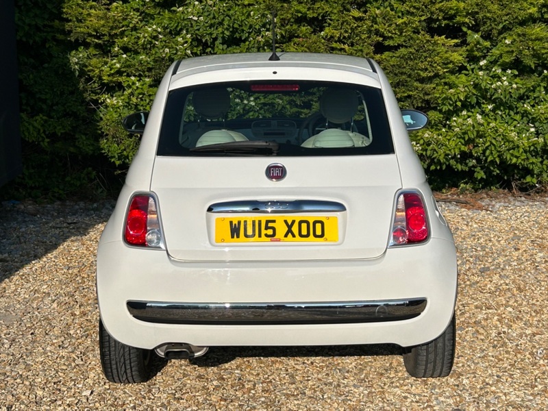 View FIAT 500 1.2 LOUNGE WITH JUST 30500 MILES